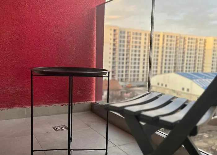 Stylish Studio With Balcony At Exigent Plaza - 04