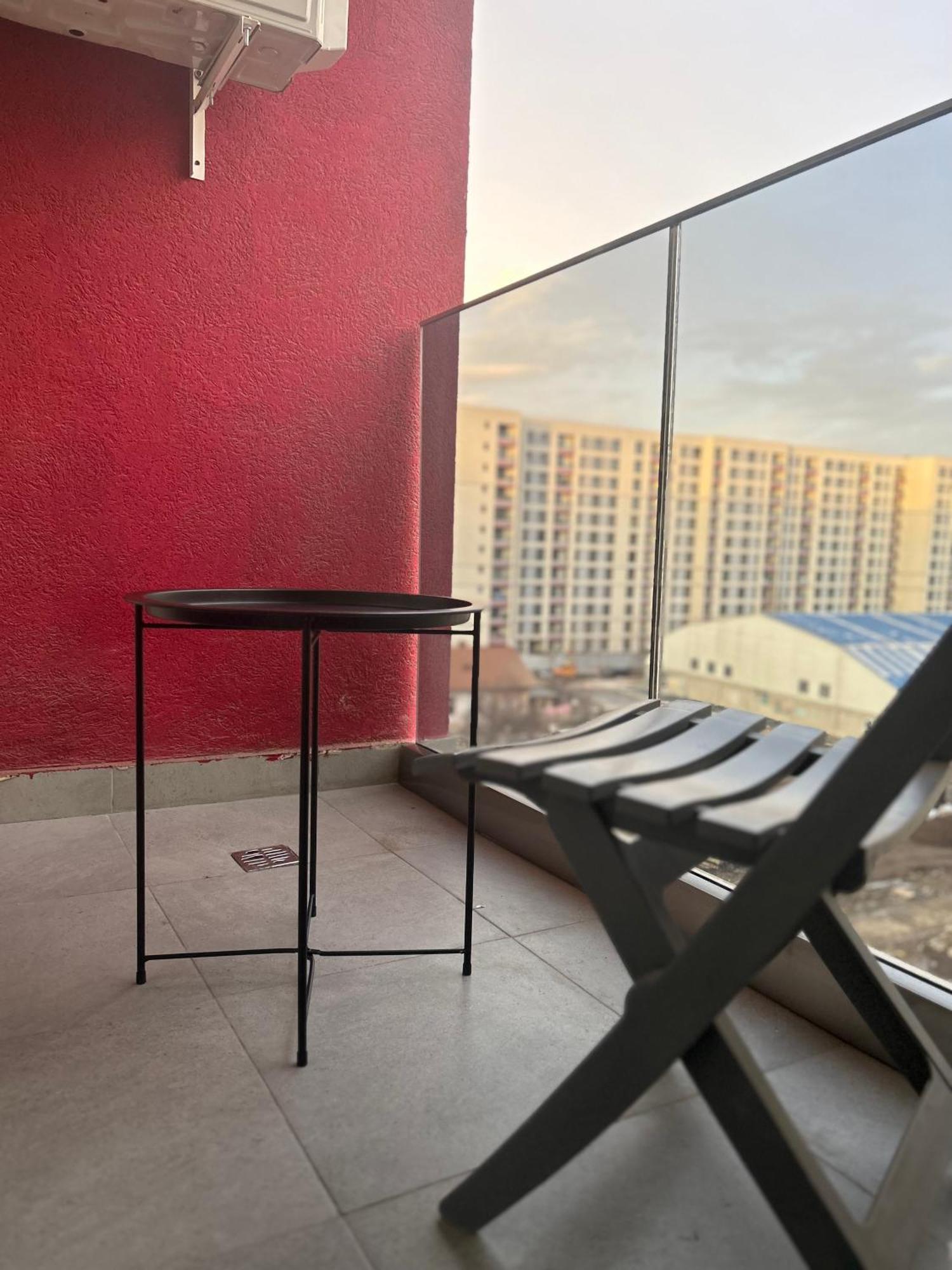 Apartment Stylish With Balcony At Exigent Plaza - 04 Bucharest