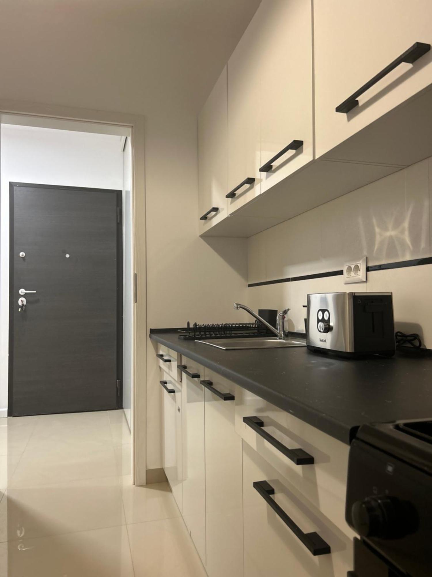 Apartment Stylish With Balcony At Exigent Plaza - 04 Bucharest