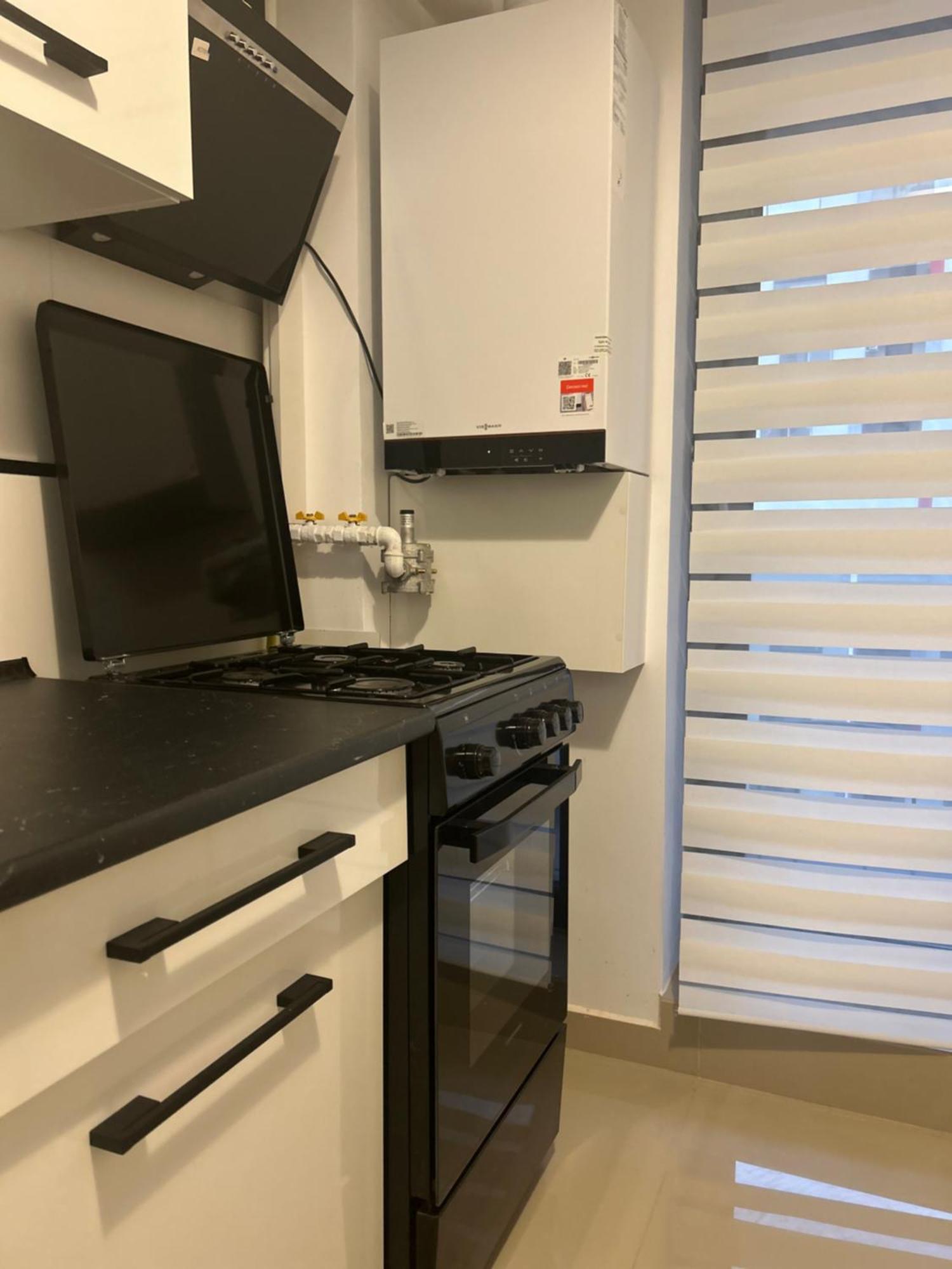 Stylish With Balcony At Exigent Plaza - 04 Apartment *